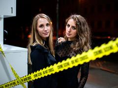 Paulina Krasa und Laura Wohlers, Journalistinnen und Hosts des „Mordlust“-Podcasts (Foto: WDR)