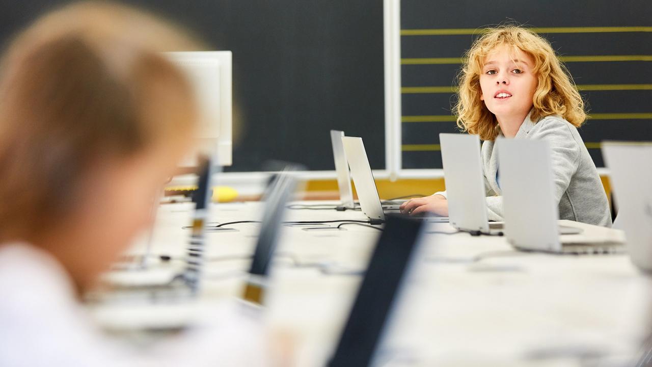 SR.de: Pflichtfach Informatik Soll Technische Kenntnisse Vermitteln