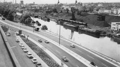 Blick auf alten Hafen und die Stadtautobahn in Saarbrücken, 1964 (Foto: Staatliche Landesbildstelle, Saarbrücken)