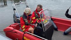 Michael Friemel mit dem DLRG auf dem Bostalsee (Foto: SR/Hottong)