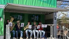 Das Treffpunkt Ü-Wagen-Fest in Gresaubach (Foto: SR/Dorothee Scharner)