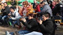 Das Treffpunkt Ü-Wagen-Fest in Gresaubach am 27. September 2024 (Foto: SR/Pasquale D'Angiolillo)