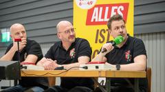 SR 3 Vereinsduell: Die Narren aus Weiskirchen gegen den Schalmeienverein aus Dudweiler (Foto: SR/Pasquale D'Angiolillo)