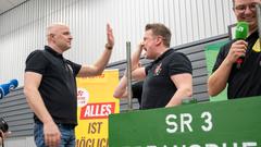 SR 3 Vereinsduell: Die Narren aus Weiskirchen gegen den Schalmeienverein aus Dudweiler (Foto: SR/Pasquale D'Angiolillo)