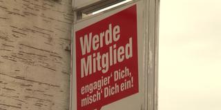 Schild: "Werde Mitglied - engagier' Dich, misch' Dich ein!" (Foto: SR)